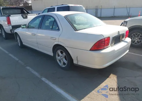2002 Lincoln Ls V8 Auto z USA, uszkodzony, nr VIN 1LNHM87A72Y656121